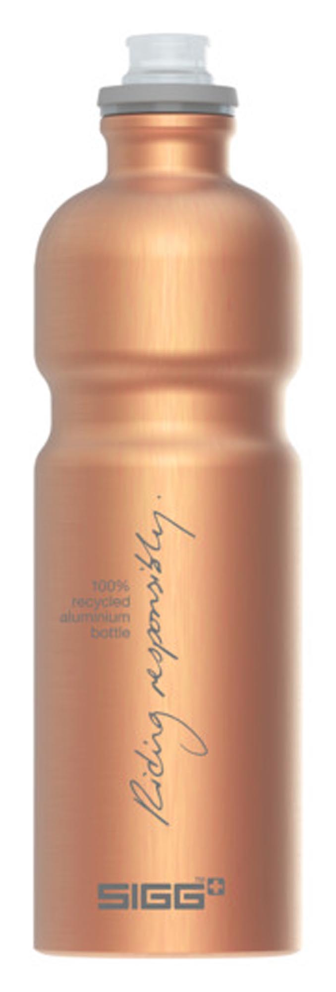 SIGG Trinkflasche Bottle MyPlanet Move copper 0.75 l in  präsentiert im Onlineshop von KAQTU Design AG. Flasche ist von SIGG
