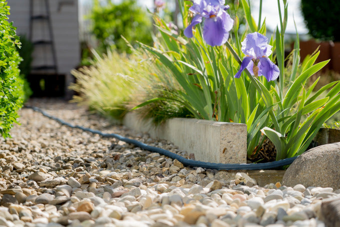 Entdecken Sie das GARDENA Liano™ Xtreme Schlauch Set 1/2" 20 m – der ideale, leichte und robuste Gartenschlauch für perfekte Bewässerung.