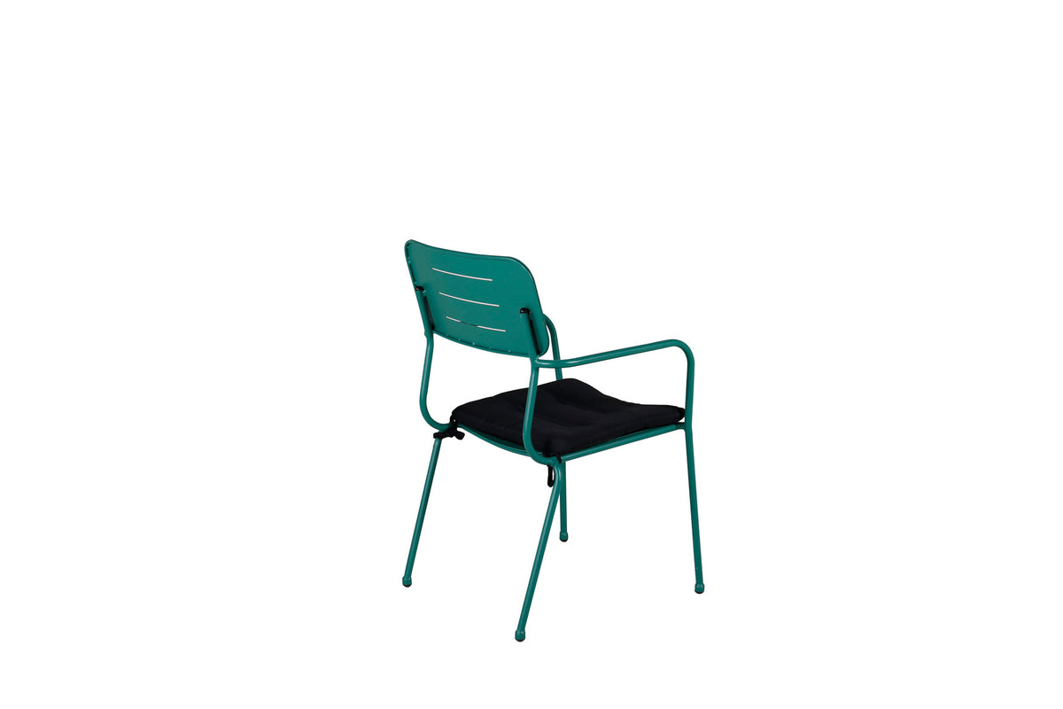 Nicke Stuhl in Grün präsentiert im Onlineshop von KAQTU Design AG. Gartenstuhl mit Armlehnen ist von Venture Home