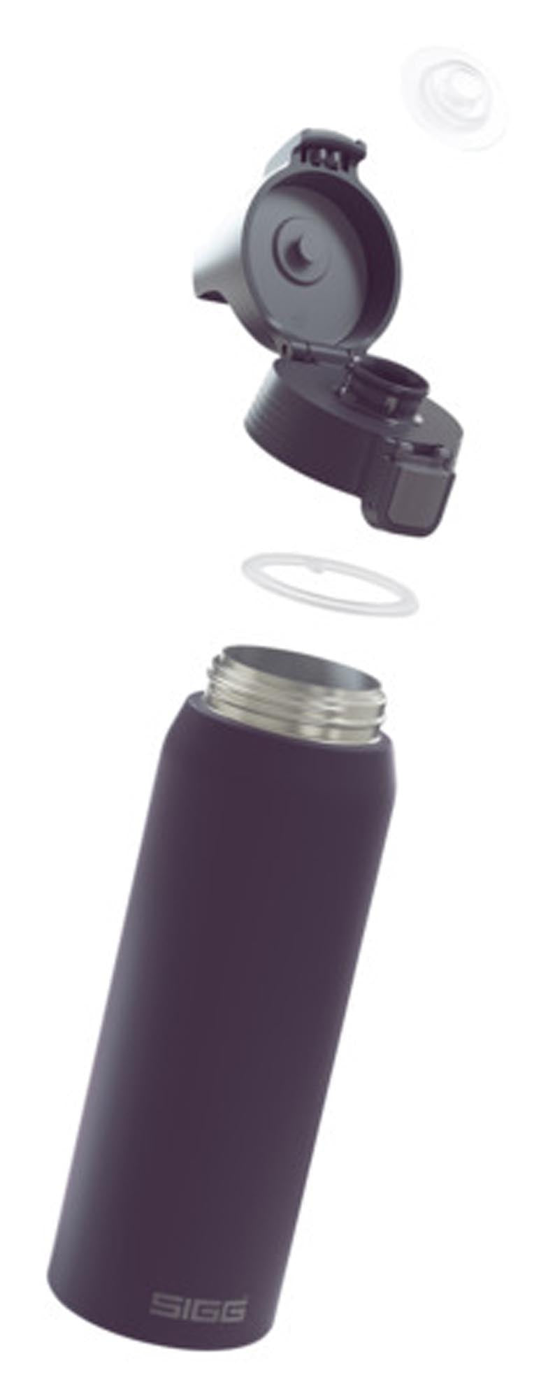 SIGG Isolierflasche Shield Therm One deep aubergine 0.75 l in  präsentiert im Onlineshop von KAQTU Design AG. Küchenhelfer ist von SIGG