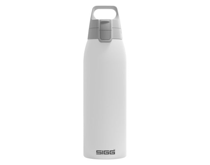 SIGG Isolierflasche Shield Therm One white 1 l in  präsentiert im Onlineshop von KAQTU Design AG. Küchenhelfer ist von SIGG