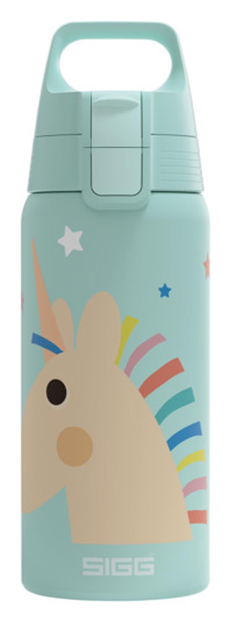 Stylische SIGG Isolierflasche aus Edelstahl, hält Getränke 12h warm, 20h kalt. Auslaufsicher, kompakt, ideal für unterwegs.