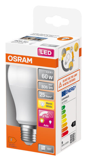OSRAM LED-Lampe mit Bewegungssensor, E27, 8.8W, 806lm, warmweiß, frosted, energieeffizient und ideal für Innenräume.
