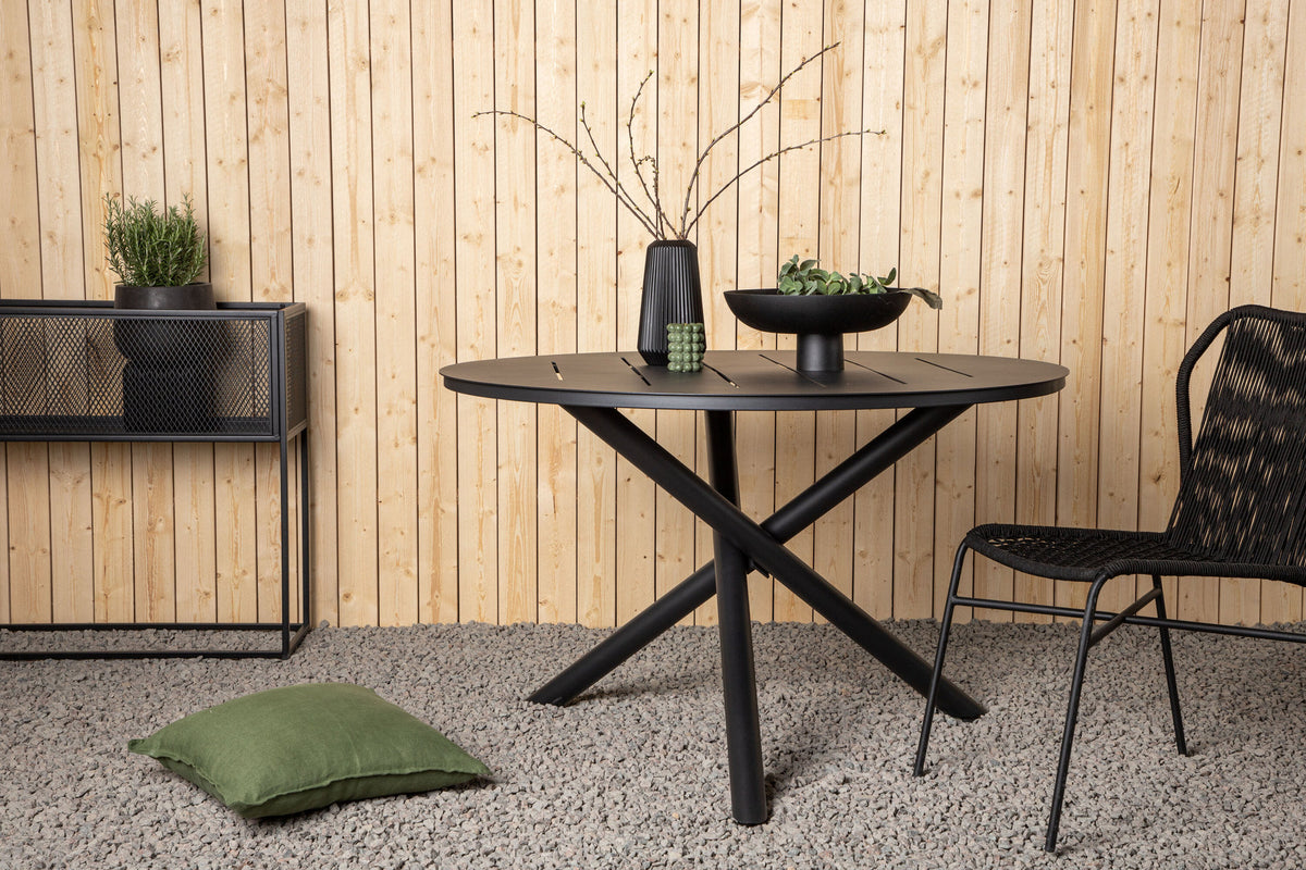 Alma Gartentisch in Schwarz präsentiert im Onlineshop von KAQTU Design AG. Gartentisch ist von Venture Home