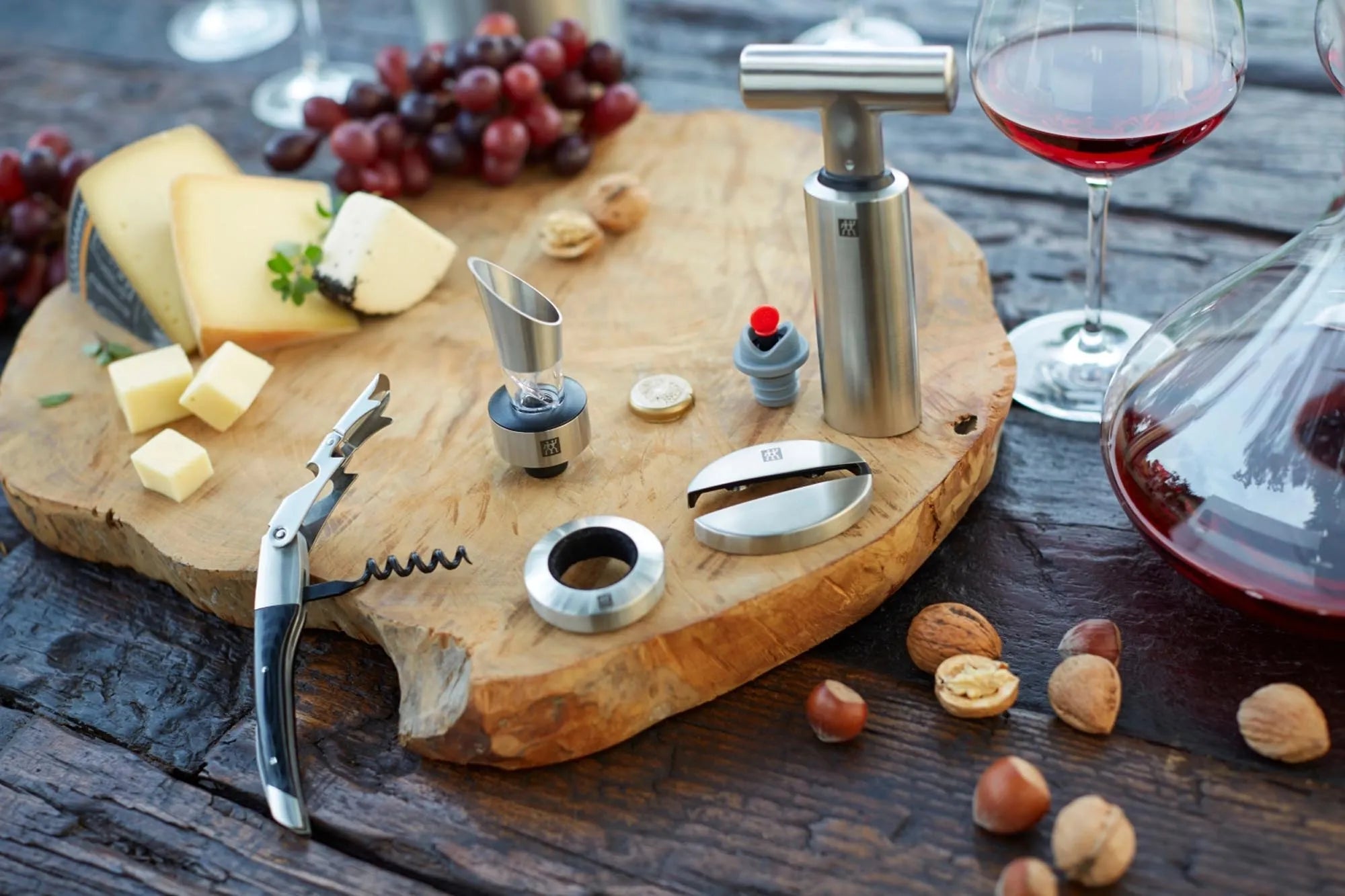 Elegantes Zwilling Kellnermesser: Perfekt für Weinliebhaber.