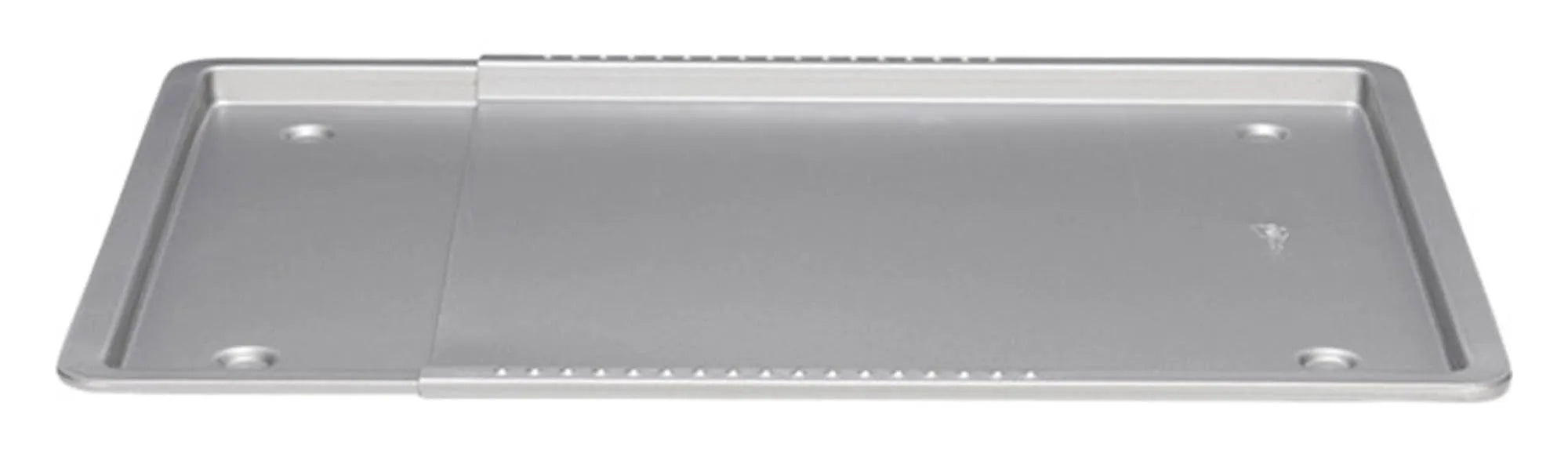 Ausziehbares Backblech 33-47 cm von PATISSE: Antihaftbeschichtung, gleichmäßige Wärmeverteilung, robust und ästhetisch.