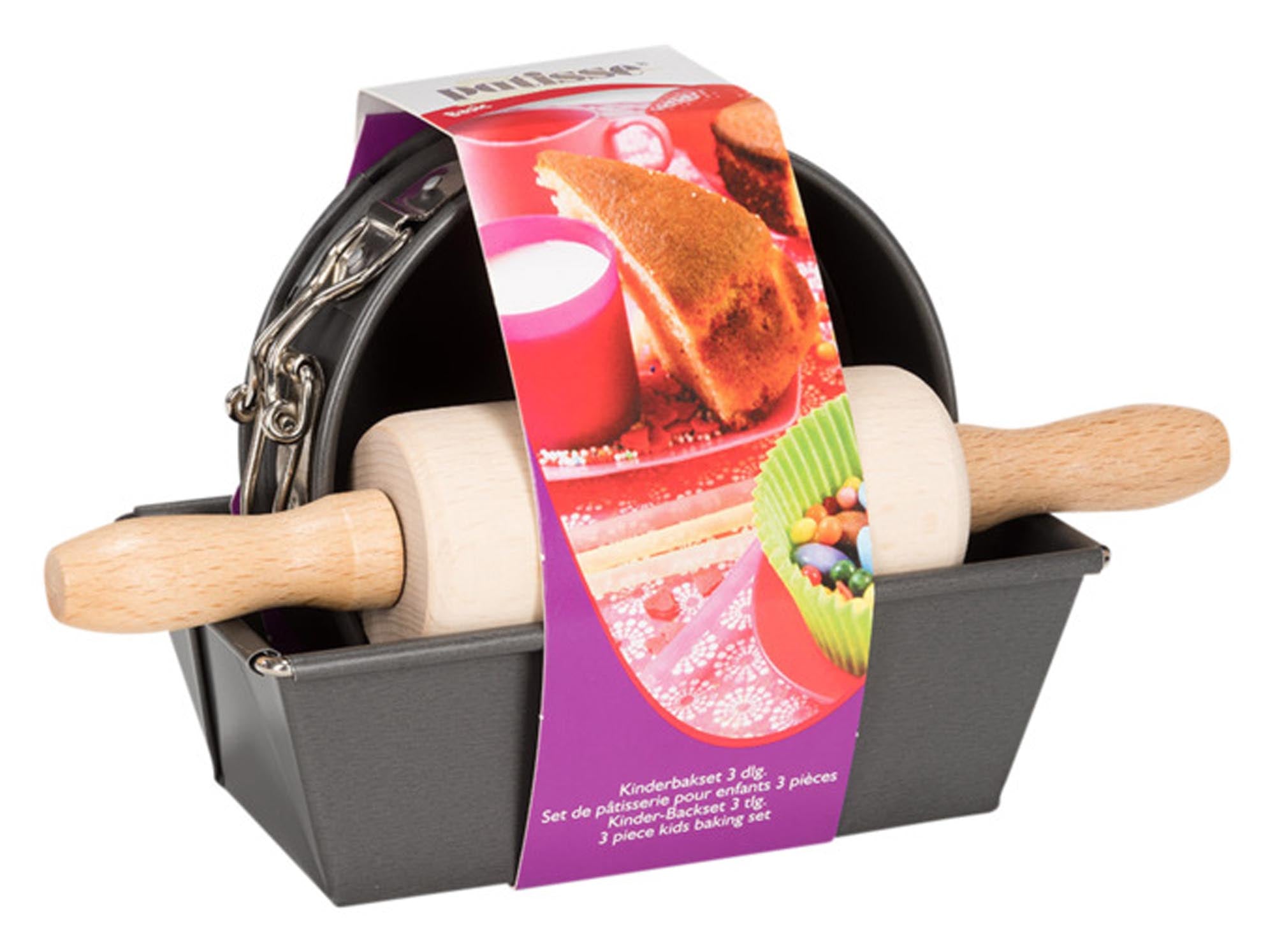 Entdecke das 3-teilige Backset von PATISSE für kleine Bäcker: Springform, Kastenform, Muffinform mit Antihaftbeschichtung für kinderleichtes Backen.