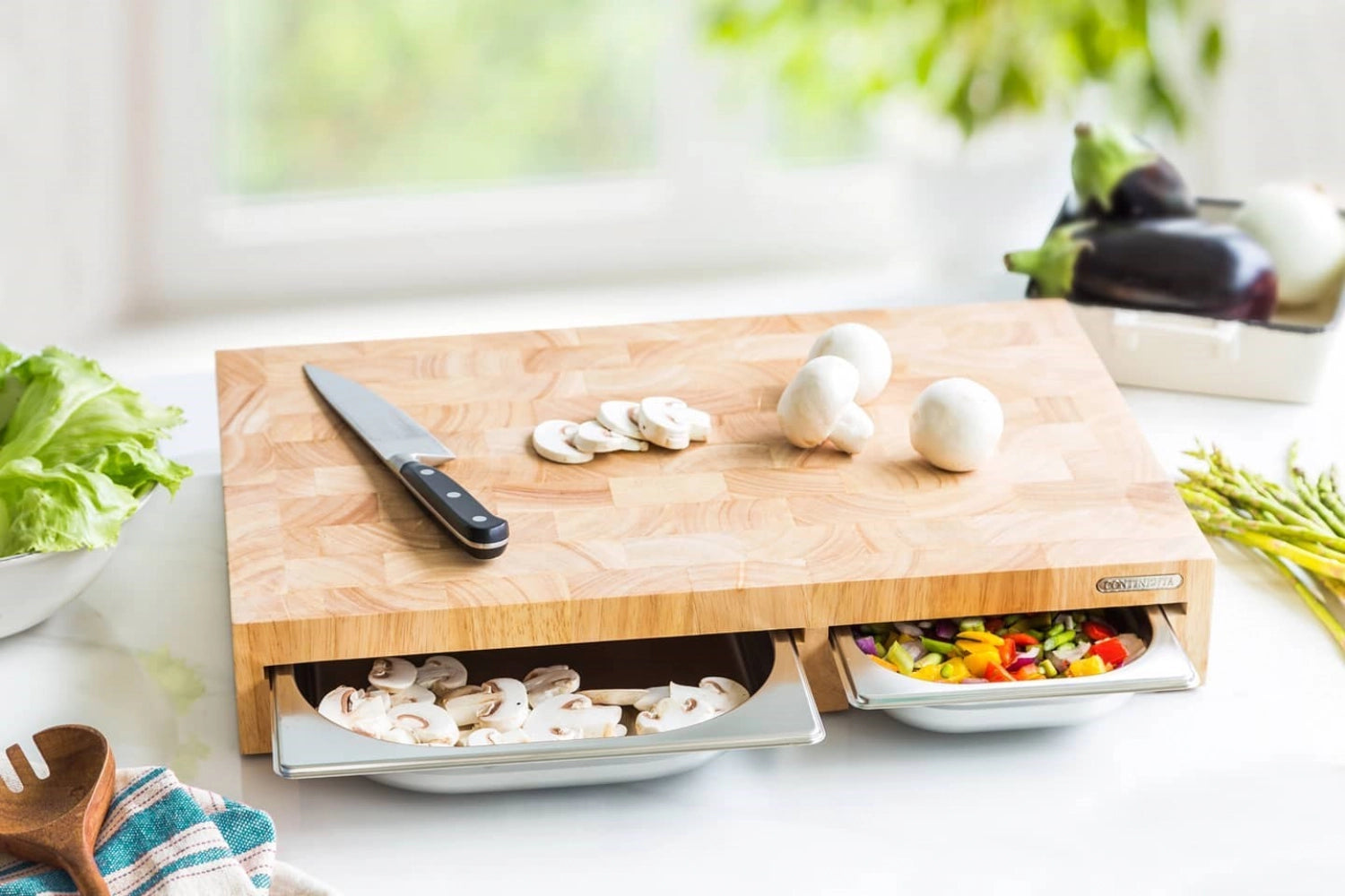 Planche à découper en caoutchouc m. 3 tiroirs