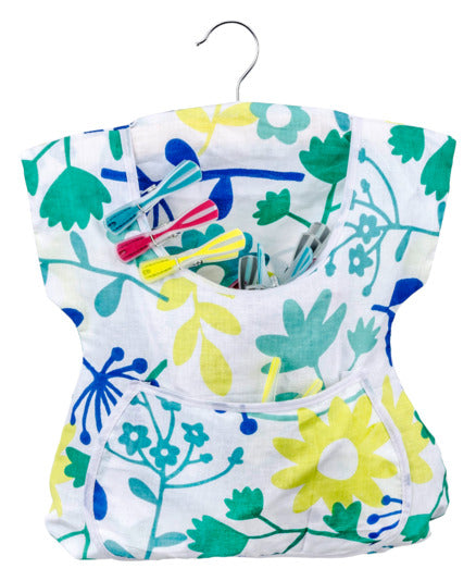 Wäscheklammerbeutel mit Haken multicolor in  präsentiert im Onlineshop von KAQTU Design AG. Wäschekorb ist von WENKO