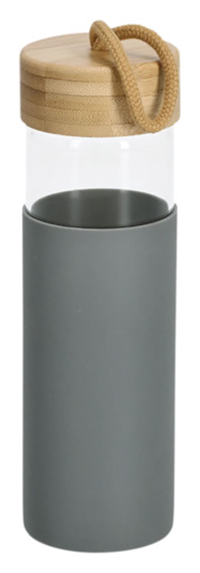 ZELLER Trinkflasche mit Bambusdeckel und Silikonhülle grau ø 7x21.5 cm in  präsentiert im Onlineshop von KAQTU Design AG. Flasche ist von ZELLER PRESENT