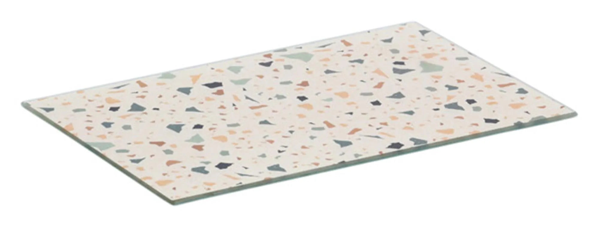 Stilvolles Schneidbrett aus robustem Glas im Terrazzo-Design, hygienisch, hitzebeständig, ideal für kleine Küchen.