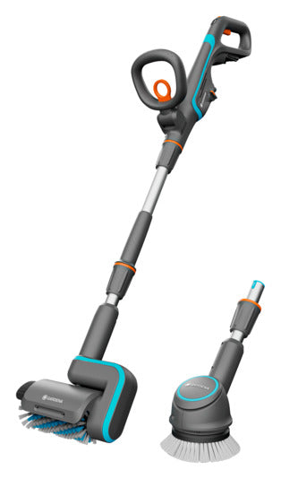 GARDENA Akku-Multi-Reiniger AquaBrush Universal 04/18V P4A solo in  präsentiert im Onlineshop von KAQTU Design AG. Gartengeräte ist von GARDENA