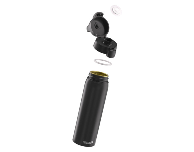 Die SIGG WMB One Trinkflasche in Schwarz, 0.75 l, ist robust, leicht und ideal für unterwegs. Perfekt für Sport und Alltag.