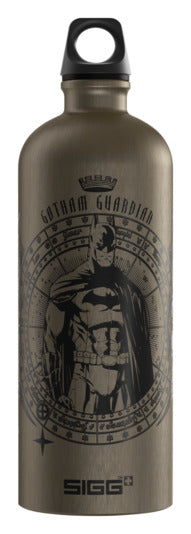 SIGG Trinkflasche Traveller Bottle Batman Guardian 1 l in  präsentiert im Onlineshop von KAQTU Design AG. Flasche ist von SIGG
