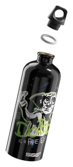 SIGG Trinkflasche Traveller Bottle Dobby 1 l in  präsentiert im Onlineshop von KAQTU Design AG. Flasche ist von SIGG