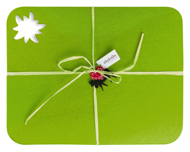 STEINLIN Tischset Edelweiss grün 4 Stück Filz 42x32 cm in  präsentiert im Onlineshop von KAQTU Design AG. Tischset ist von STEINLIN