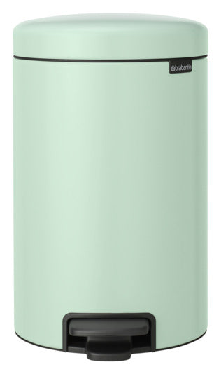 BRABANTIA Treteimer NewIcon jade green 12 l in  präsentiert im Onlineshop von KAQTU Design AG. Mülleimer ist von BRABANTIA