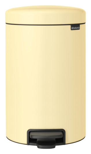 BRABANTIA Treteimer NewIcon mellow yellow 12 l in  präsentiert im Onlineshop von KAQTU Design AG. Mülleimer ist von BRABANTIA