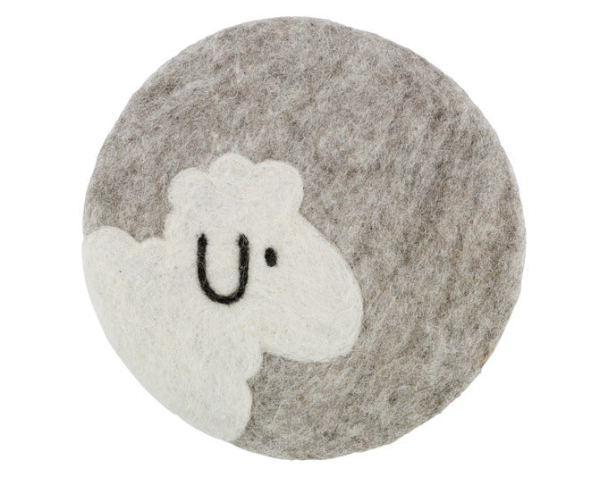 CILIO Untersetzer Lana Schaf grau Schafwolle ø 21 cm in  präsentiert im Onlineshop von KAQTU Design AG. Pfannenuntersatz ist von CILIO