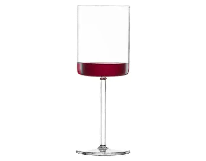 Elegante Rotweingläser von SCHOTT ZWIESEL, Serie Modo, 4er-Set, ideal für stilvollen Weingenuss, hochwertig und zeitlos.