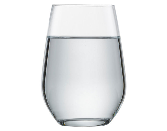 Elegante Allroundgläser von SCHOTT ZWIESEL, ideal für jeden Anlass. Set mit 4 Gläsern, robust und stilvoll.