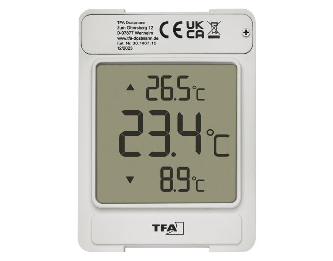 Digitales Fensterthermometer von TFA, grau, misst Temperaturen von -25 bis +70°C, kompakt mit 9x6.6x2.1 cm.