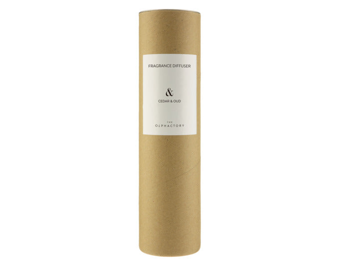 Eleganter Raumduft mit warmen Noten von Zedernholz und Oud, 250 ml, für ein luxuriöses Ambiente in Ihrem Zuhause.