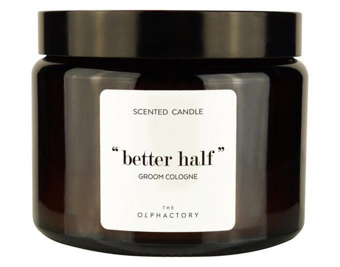 THE OLPHACTORY Duftkerze L Groom Cologne 360 g 60 h in  präsentiert im Onlineshop von KAQTU Design AG. Kerzen ist von THE OLPHACTORY