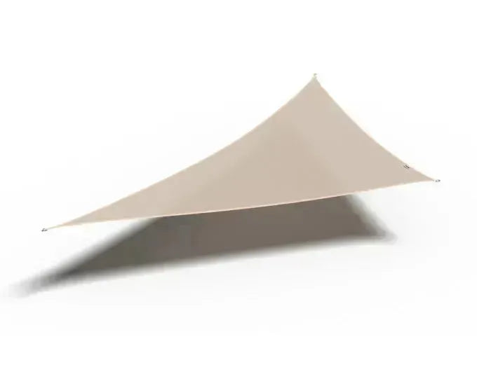 PLATINUM SUN & SHADE Sonnensegel Coolfit Triangle off white 400x400x570 cm in  präsentiert im Onlineshop von KAQTU Design AG. Sonnenschirm ist von PLATINUM SUN & SHADE