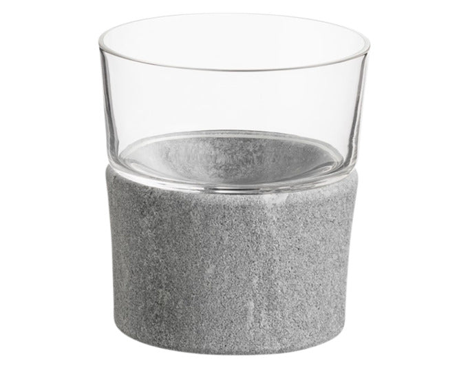 HUKKA Whiskyglas mit Steinsockel 0.12 l in  präsentiert im Onlineshop von KAQTU Design AG. Wein- & Sektglas ist von HUKKA DESIGN