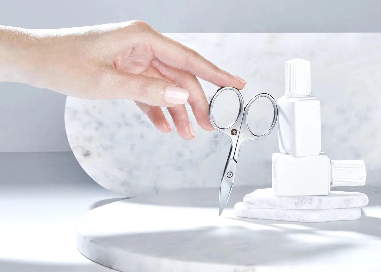 Zwilling Kombi-Nagelschere 90 mm: Exakte Pflege für Nägel & Haut.