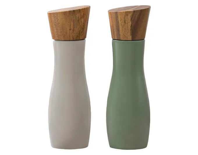 LADELLE Salz- und Pfeffermühle Essentials stone/salbei 19.5 cm in  präsentiert im Onlineshop von KAQTU Design AG. Salz & Pfeffer ist von LADELLE