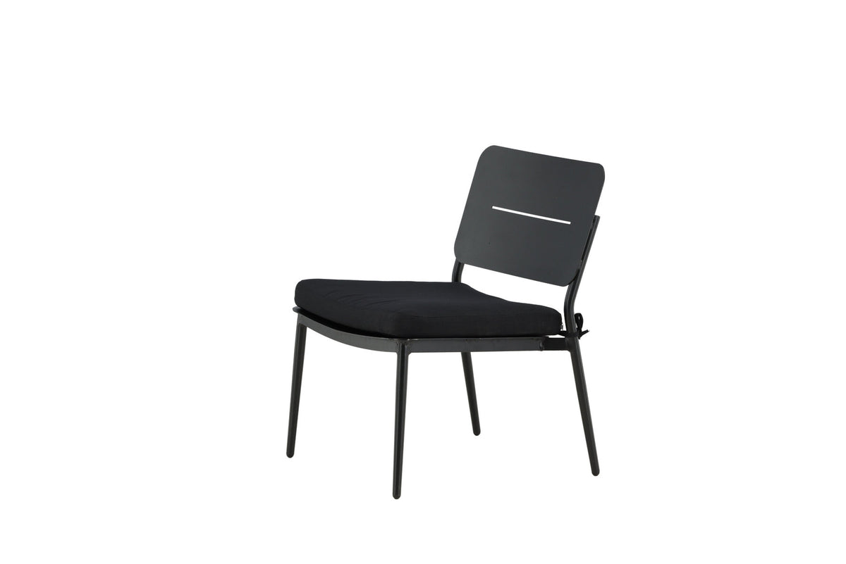 Lina Sessel in Schwarz präsentiert im Onlineshop von KAQTU Design AG. Outdoor-Sessel ist von Venture Home