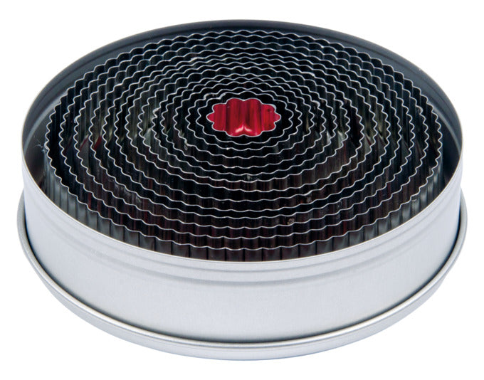 STÄDTER Ausstecher Ringe / Kreise ø 2–11 cm gewellt in  präsentiert im Onlineshop von KAQTU Design AG. Ausstecher ist von STÄDTER