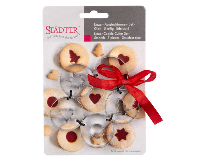 Set aus 5 Linzer-Ausstechern von STÄDTER, ideal für Spitzbuben. Glatte Form, ø 4 cm, 1,5 cm hoch. Perfekt für kreative Backideen.