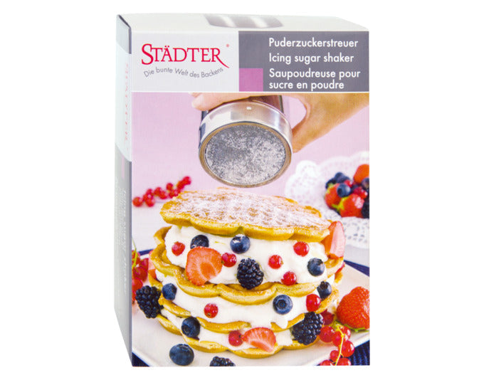 Praktischer Puderzuckerstreuer aus Edelstahl, ideal für präzises Bestäuben von Gebäck, mit Deckel für saubere Aufbewahrung.