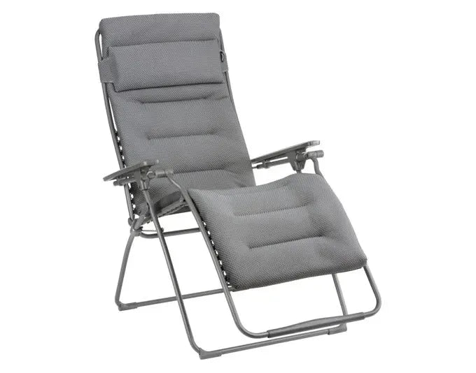 LAFUMA Relaxsessel Futura BeComfort® XL silver Gestell titane in  präsentiert im Onlineshop von KAQTU Design AG. Liegestuhl ist von LAFUMA