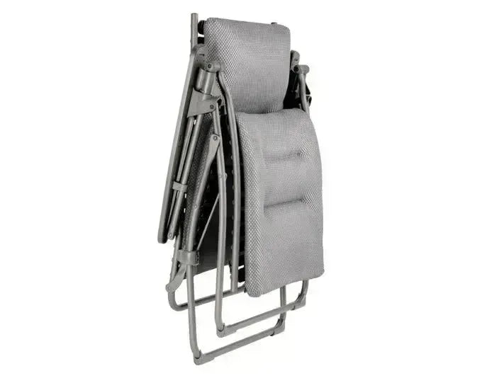 Ergonomischer LAFUMA Relaxsessel Evolution BeComfort® mit robustem Titangestell und komfortabler Polsterung in Silber.