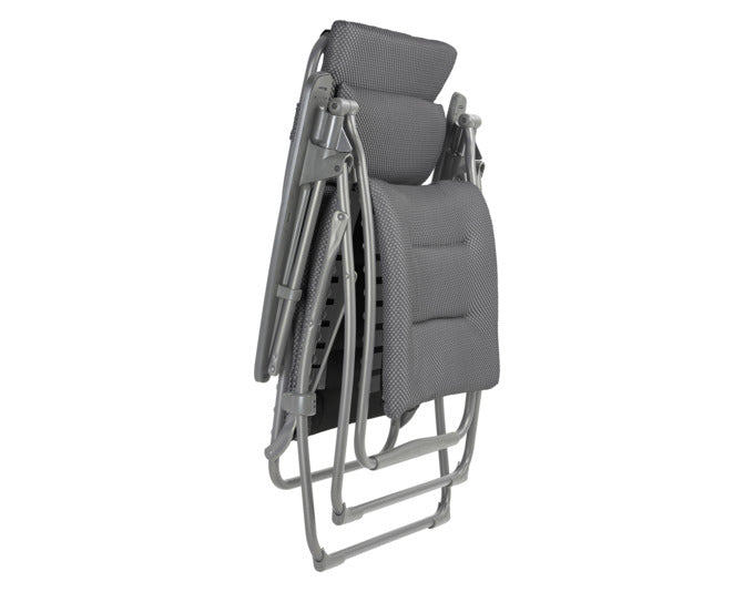Ergonomischer Relaxsessel LAFUMA Futura BeComfort® mit robustem Titangestell und komfortabler Polsterung für Entspannung.