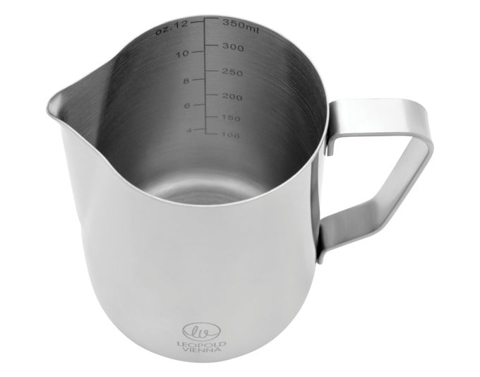 Elegante Milchkanne aus Edelstahl mit 0,35 l Fassungsvermögen, ideal für Kaffeezubereitung und Milchschaum.