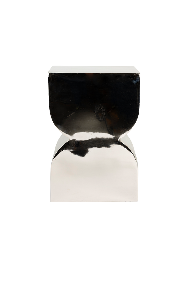 Hocker Cones in Shiny Silver präsentiert im Onlineshop von KAQTU Design AG. Hocker ist von Zuiver
