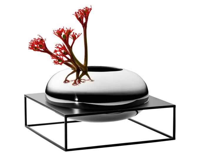 Elegante PHILIPPI Vase Solero XL aus Metall, 30x30x16 cm, mit modernem Ständer – stilvolles Design für Ihr Zuhause.