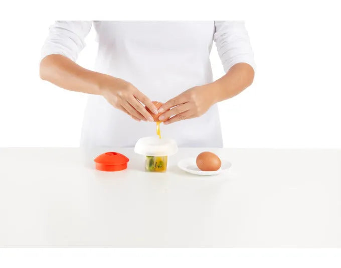 LÉKUÉ Eierkocher Ovo für Mikrowelle 2er Set transparent in  präsentiert im Onlineshop von KAQTU Design AG. Küchengerät ist von LEKUE