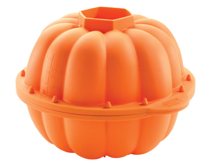 LÉKUÉ Backform 3D Kürbis Silikon ø 17 cm orange in  präsentiert im Onlineshop von KAQTU Design AG. Backform / Backblech ist von LEKUE