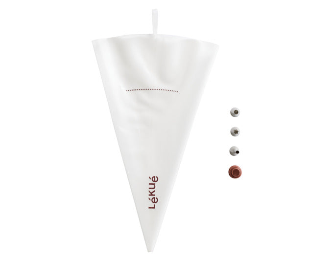 LÉKUÉ Spritzbeutel mit 3 Tüllen 40x23 cm transparent in  präsentiert im Onlineshop von KAQTU Design AG. Backutensilien ist von LEKUE