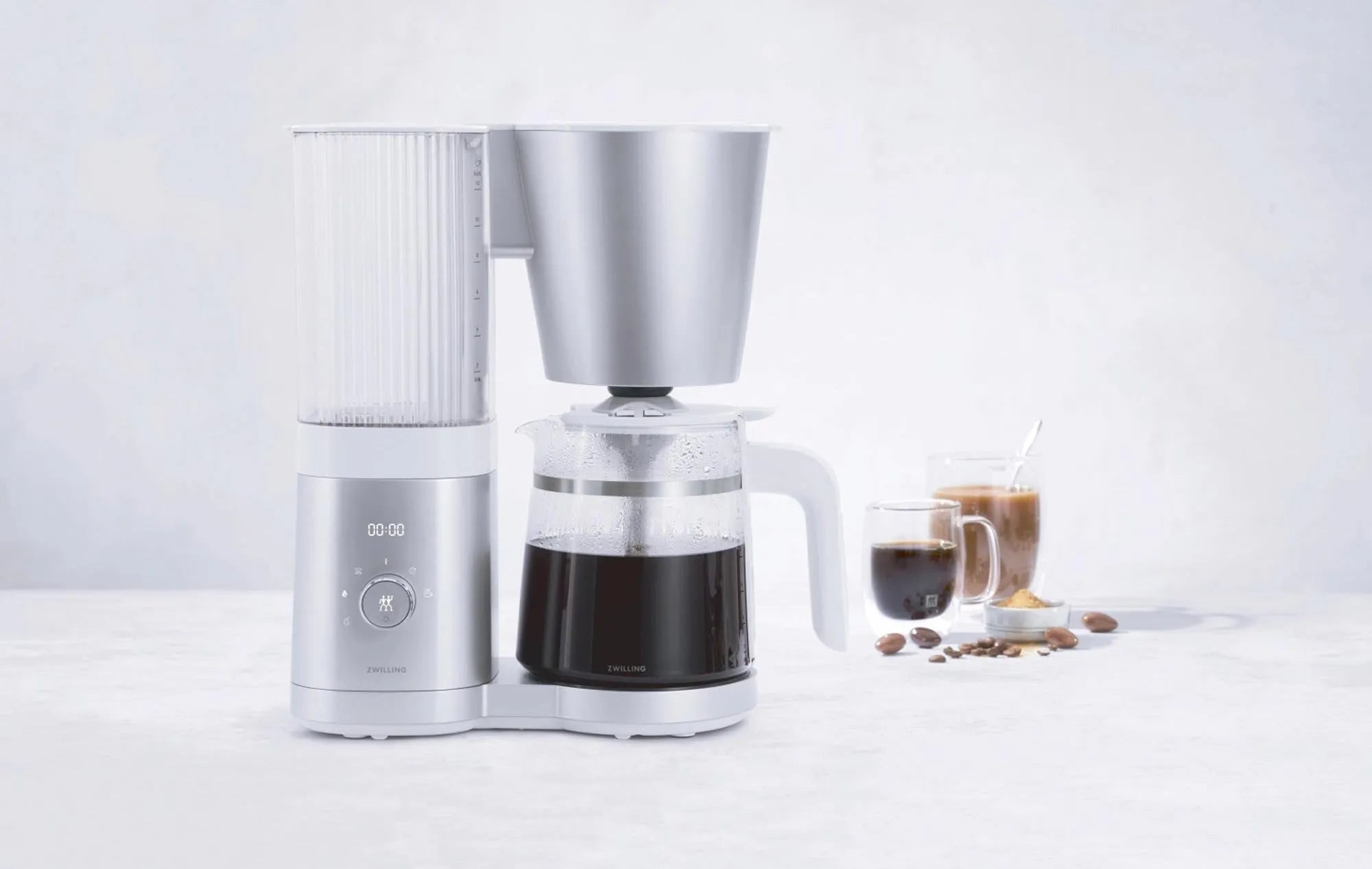 Zwilling Enfinigy Kaffeemaschine 1,5l: Stilvoller Genuss in Silber.