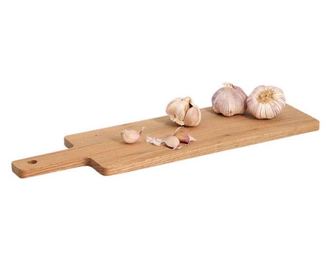 Entdecken Sie das ZELLER Schneidbrett aus Eiche (51x15x1.5 cm) – stilvoll, langlebig und ideal für jede Küche. Perfekt zum Schneiden und Servieren!