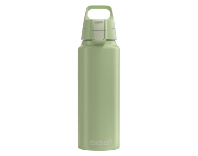 Die SIGG WMB One eco green 1L Trinkflasche ist nachhaltig, robust und ideal für unterwegs. Perfekt für aktive und umweltbewusste Nutzer.