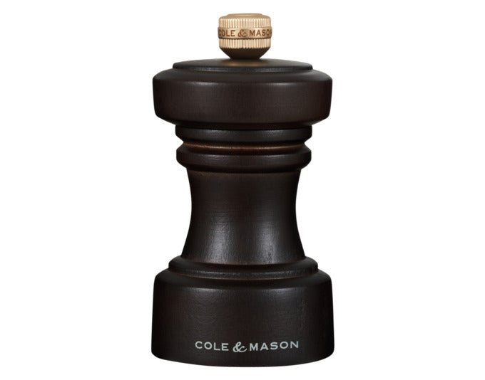 COLE&MASON Salzmühle Hoxton Buche dunkel 10.4x5.5x5.5 cm in  präsentiert im Onlineshop von KAQTU Design AG. Salz & Pfeffer ist von COLE & MASON