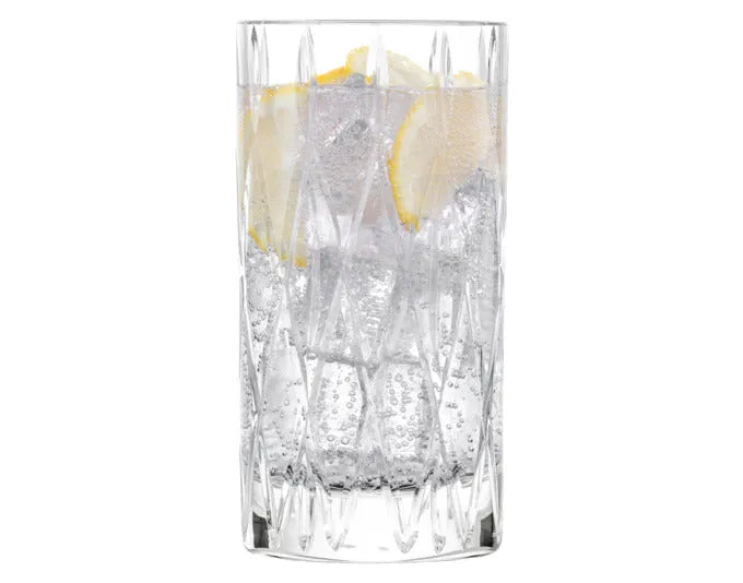 Elegante SCHOTT ZWIESEL Longdrinkgläser Age 79 im 4er-Set, ideal für stilvolle Getränkepräsentationen und langlebige Qualität.